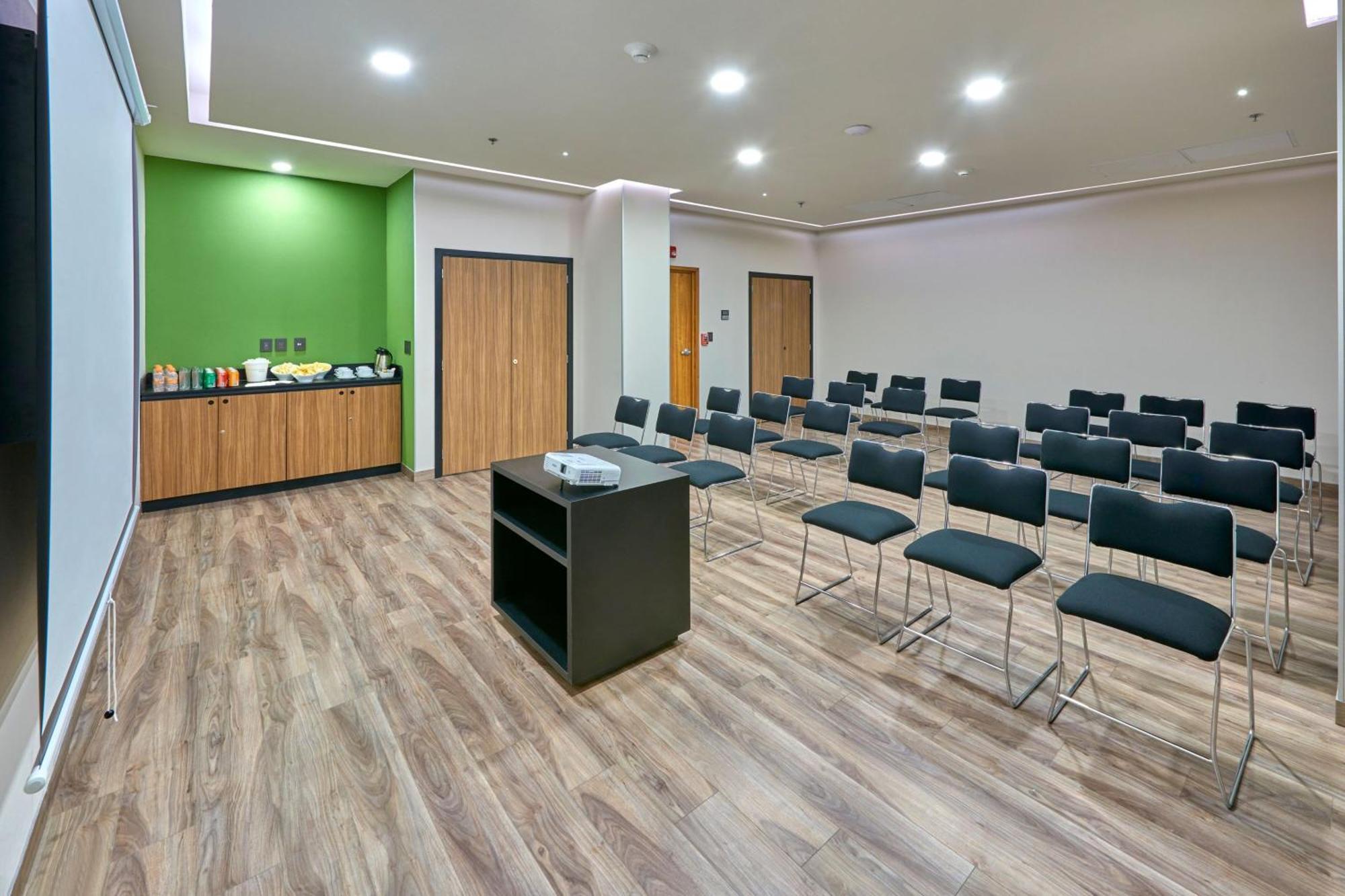 City Express Plus By Marriott Mexicali Exterior photo